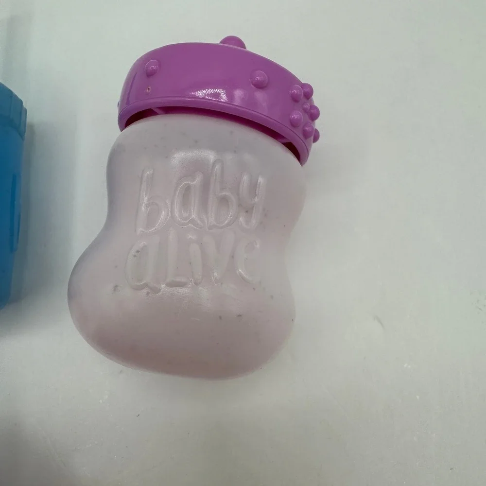 Baby Alive Gi-Go Toys Doll Bottles Sippy Cup Multicolor 4 Piece Set Replacements